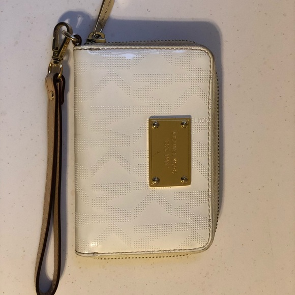 MK wallet wristlet - Picture 2 of 2